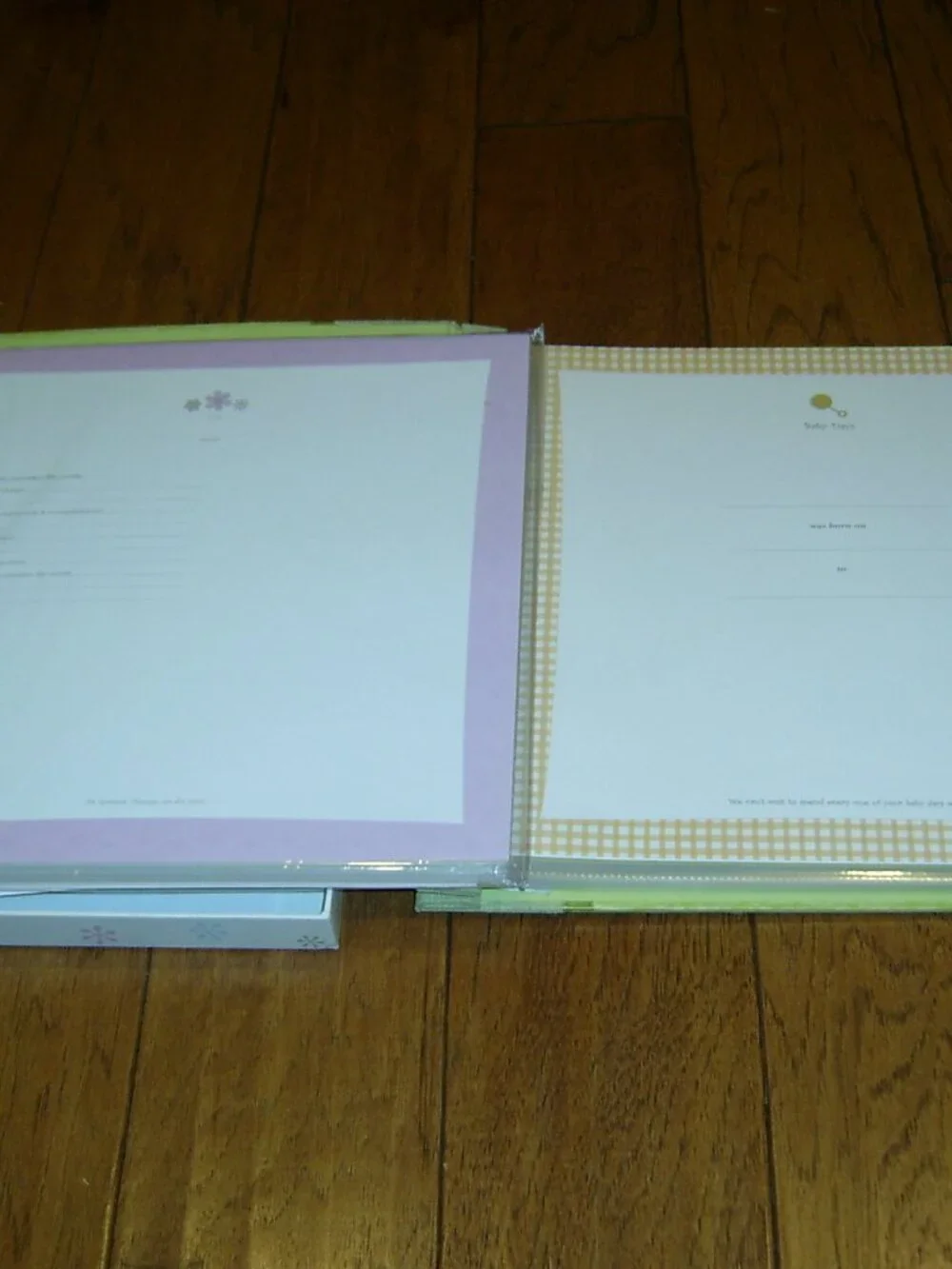 Aimee J Baby Days Memory Album Scrapbook, Green, NIB